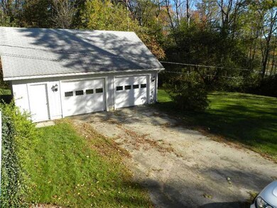 513 Sutherland Pond Rd, Sabattus, ME 04280 - photo 3