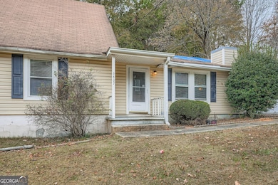 6807 Shangrila Way unit 5, Riverdale, GA 30296 - photo 3