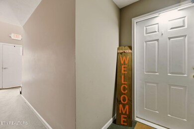 1621 Maple View Way unit 30E, Knoxville, TN 37918 - photo 2