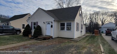 189 W Prospect Ave, Keyport, NJ 07735 - photo 3