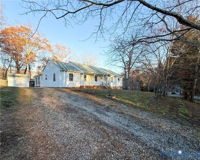 401 Comstock Dr, North Chesterfield, VA 23236 - photo 2