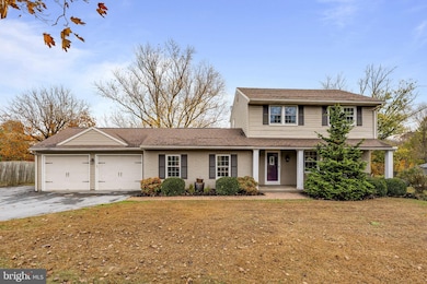 105 Hershey Rd, Lititz, PA 17543 - photo 3