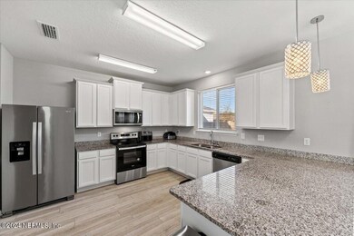 32-1833 Maxine Br Way-46