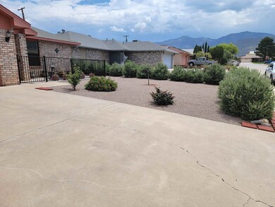 912 Sherwood Dr, Alamogordo, NM 88310 - photo 5