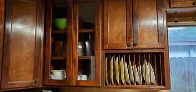 7826 Battlecreek Dr, Houston, TX 77040 - photo 3