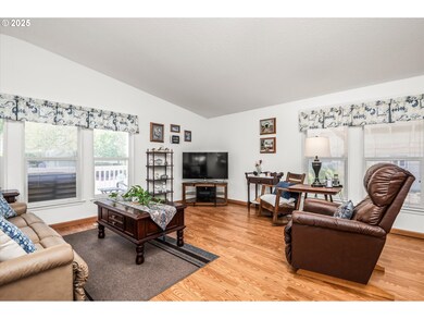 2668 Maia Loop, Springfield, OR 97477 - photo 6