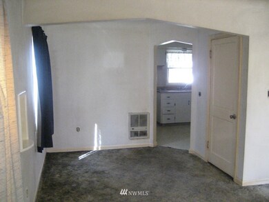 unlisted-address, Longview, WA 98632 - photo 4