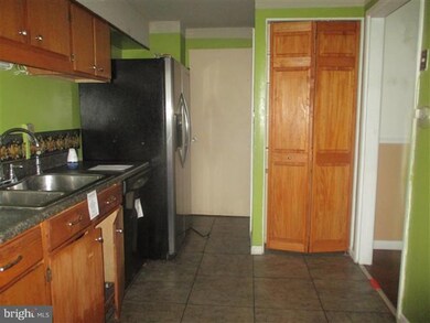 5515 Silverbell Rd, Baltimore, MD 21206 - photo 7