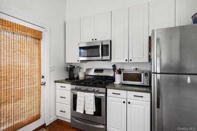 812 Pine Ave, West Islip, NY 11795 - photo 3