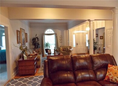 2421 Falcon Ln, Statesville, NC 28625 - photo 3