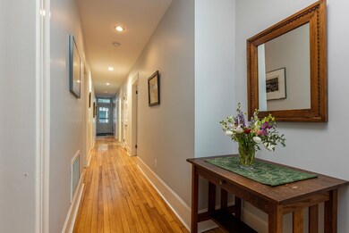 126 Neal St._#1_W5_008