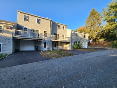 565 Quaker Ln unit 2, West Warwick, RI 02893 - photo 4