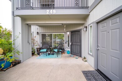 249 Ridgetop Dr #140-5