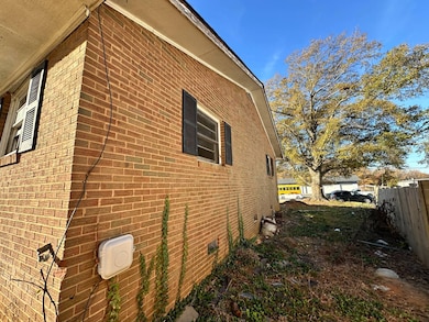 2920 Beatties Ford Rd, Charlotte, NC 28216 - photo 5