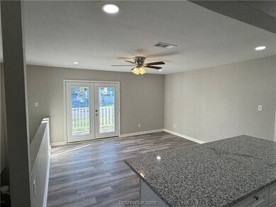 205 Winter Park unit A, College Station, TX 77840 - photo 3