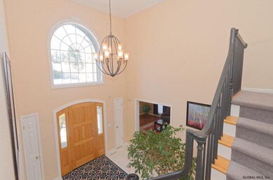 25 Pinecrest Dr, Schenectady, NY 12309 - photo 4