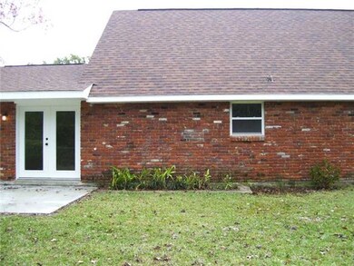 105 Cawthorn Dr, Slidell, LA 70458 - photo 2