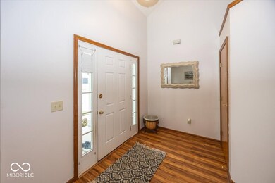 10404 Fawn Ridge Ln, Indianapolis, IN 46236 - photo 3