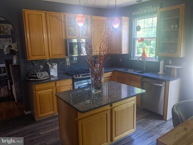 10488 Markby Ct, White Plains, MD 20695 - photo 2