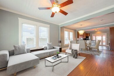 733 E 18th St, Houston, TX 77008 - photo 2