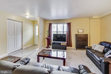 1486 Lowell Ct, Crofton, MD 21114 - photo 6