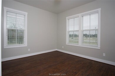 208 W 22nd St unit A, Bryan, TX 77803 - photo 4