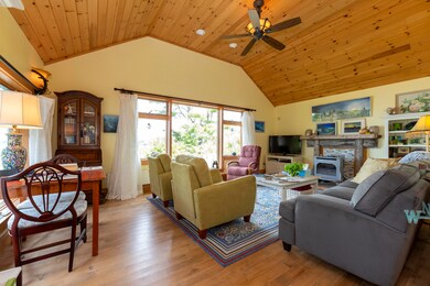 25-Bay-View-Interior-1