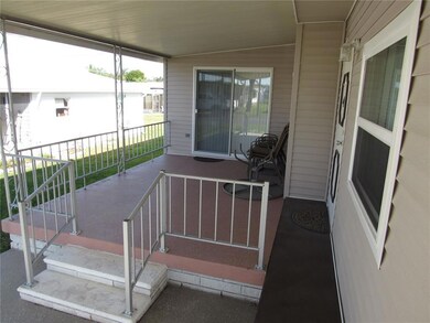 5318 Vera St, Zephyrhills, FL 33542 - photo 7