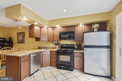 7 Kimberly Dr, Runnemede, NJ 08078 - photo 6