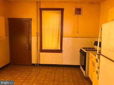1228 Liberty St, Camden, NJ 08104 - photo 4