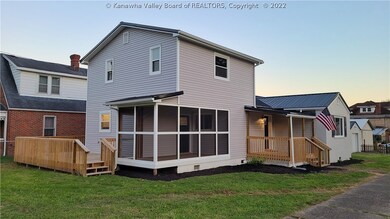 1441 Smith St, Milton, WV 25541 - photo 3