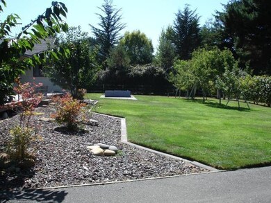 Lovely yard room for a garden.