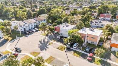 7910 SW 8th Ct unit B, North Lauderdale, FL 33068 - photo 3