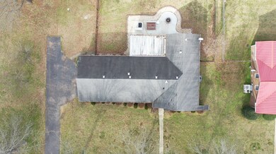 504 Cloverdale Rd, Shelbyville, TN 37160 - photo 2