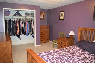 341 W 11th Ave, Oshkosh, WI 54902 - photo 5