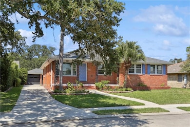 521 Emerald St, New Orleans, LA 70124 - photo 2