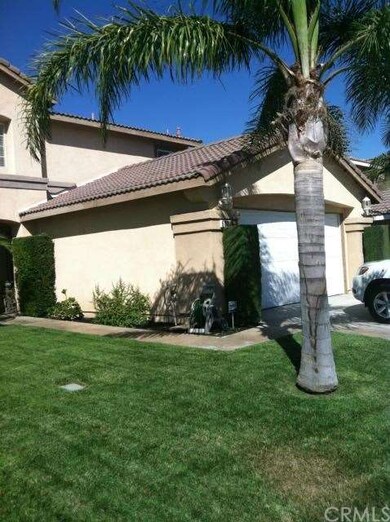  Exterior Garage