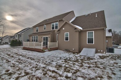 1083 Woodberry Dr, Mountain Top, PA 18707 - photo 4