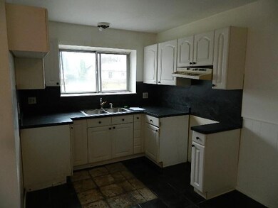 unlisted-address, Lansing, MI 48911 - photo 3