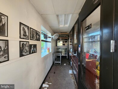 3039 E Monument St, Baltimore, MD 21205 - photo 7