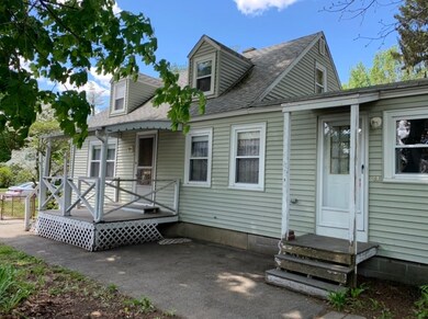 18 Beaconsfield St, Lawrence, MA 01843 - photo 2