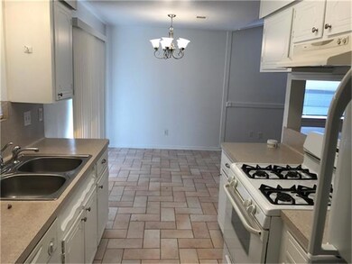 7714 Alperton Dr, Houston, TX 77088 - photo 7