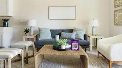 1647 Bay St, Sarasota, FL 34238 - photo 5