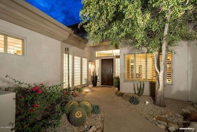 Oversized Front Courtyard