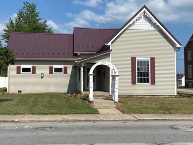 129 S Independence St, Windfall, IN 46076 - photo 2