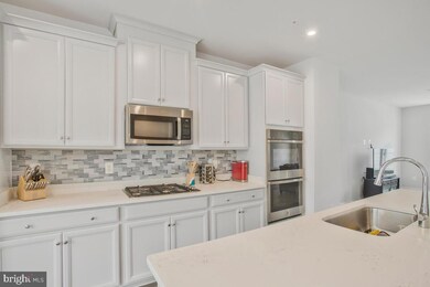 23385 Sugar Pine Ln, California, MD 20619 - photo 7