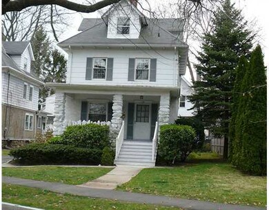 124 Milbank Ave, Greenwich, CT 06830 - photo 2