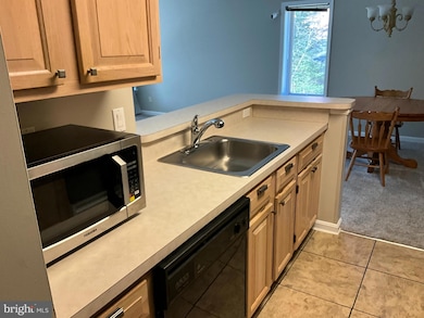 23140 Cobblestone Ln unit 311, California, MD 20619 - photo 2