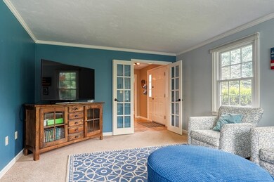 7 Dean St, Medway, MA 02053 - photo 3