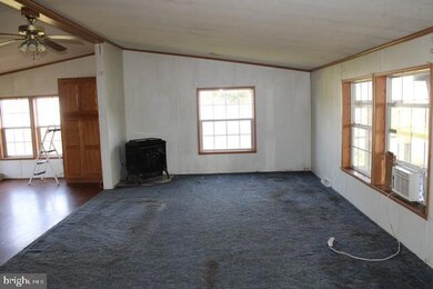 4987 Guitner Rd, Chambersburg, PA 17202 - photo 5